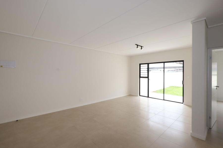 To Let 3 Bedroom Property for Rent in Croydon Western Cape